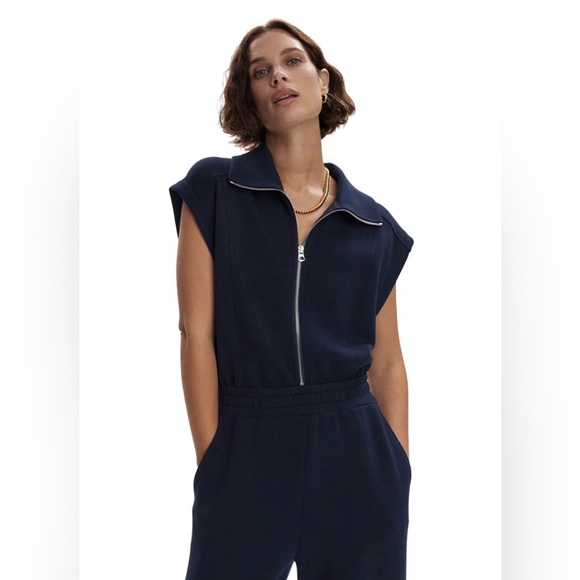 Varley Monica Half Zip Jumpsuit in Navy Blue Size Small